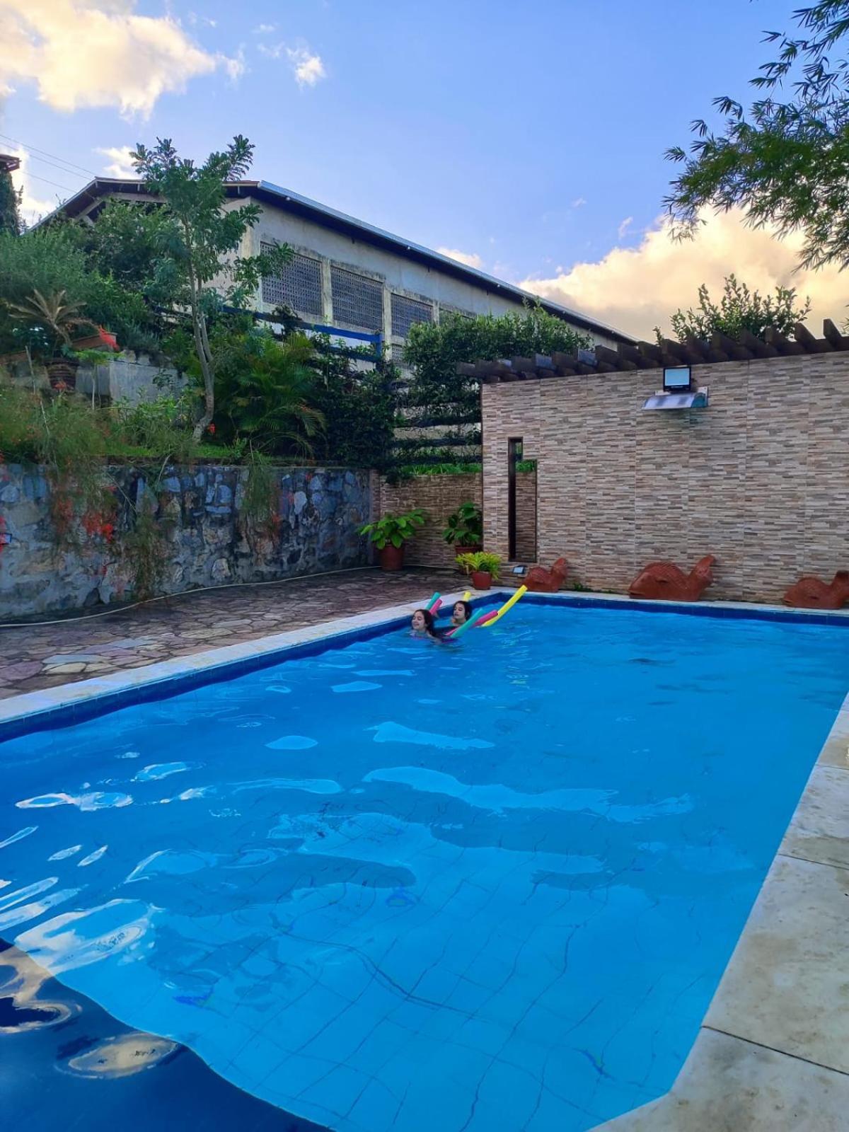 Casa Cantinho Da Paz, Seu Lazer Completo, Churrasqueira, Piscina E Muita Tranquilidade Gravatá Exterior foto
